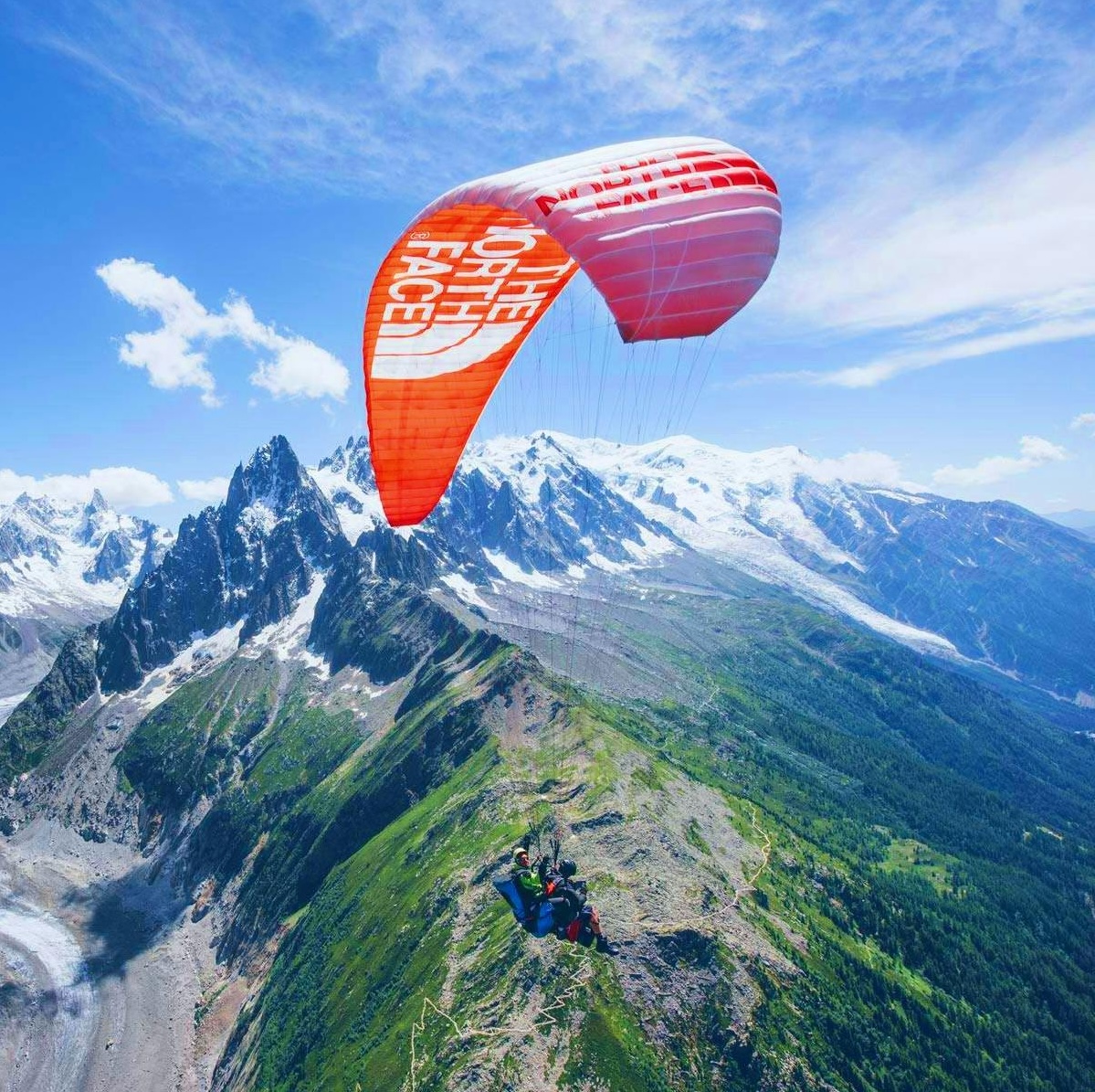 pargliding in chamonox